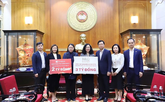 Tập đoàn BRG lần thứ 5 liên tiếp được vinh danh Doanh nghiệp Bền vững Việt Nam- Ảnh 2. Tập đoàn BRG lần thứ 5 liên tiếp được vinh danh Doanh nghiệp Bền vững Việt Nam- Ảnh 2.