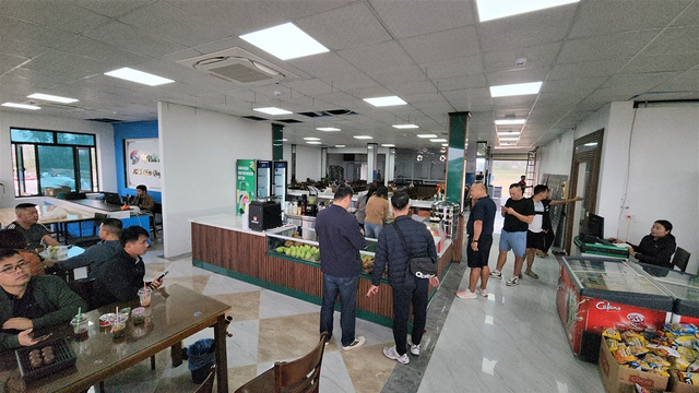 Trạm dừng nghỉ chạy đua tiến độ- Ảnh 3. Trạm dừng nghỉ chạy đua tiến độ- Ảnh 3.