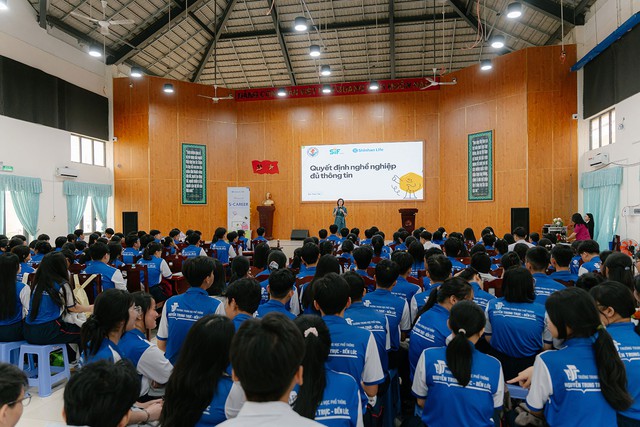 Shinhan Life Việt Nam đồng hành cùng người trẻ định hướng nghề nghiệp tương lai - Ảnh 2.