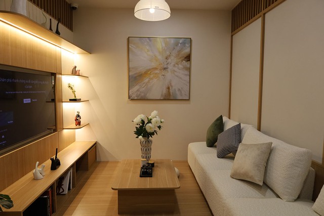 Nhà mẫu Bcons Center City thu hút khách ngay ngày đầu khai trương- Ảnh 2. Nhà mẫu Bcons Center City thu hút khách ngay ngày đầu khai trương- Ảnh 2.