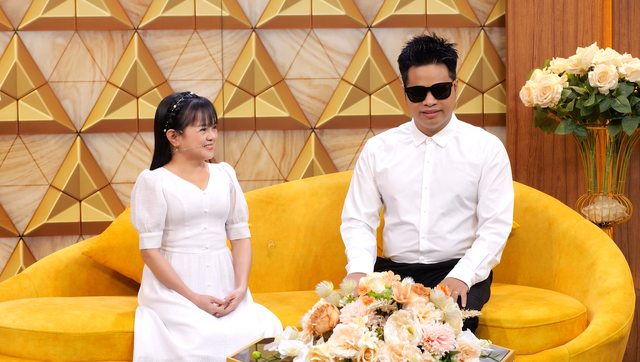 Cô gái cao 1,24m tiết lộ cuộc sống hôn nhân bên chồng kém 14 tuổi - Ảnh 1.