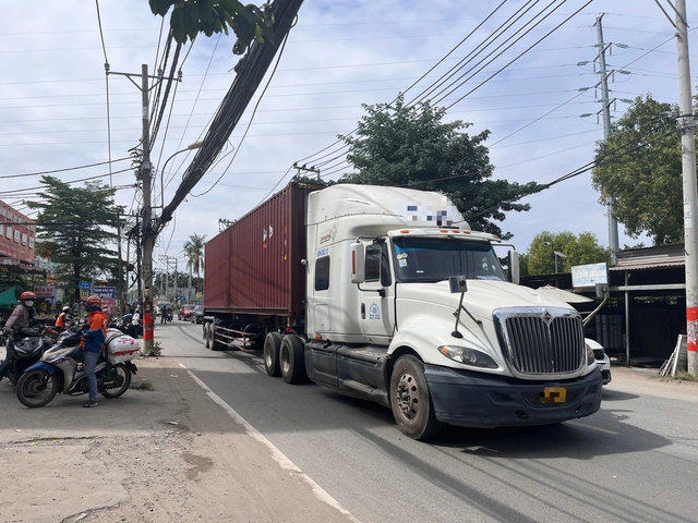 TP.HCM: Đi bán rau mưu sinh, người phụ nữ gặp nạn tử vong thương tâm- Ảnh 2.