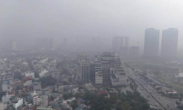 Hà Nội như lòng chảo, 'gánh' ô nhiễm không khí nội tại và ngoại tỉnh - Ảnh 1.