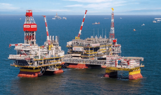 Chiến sự Ukraine ngày 1.387: Ukraine tấn công giàn khoan Nga tận biển Caspi - Ảnh 1.