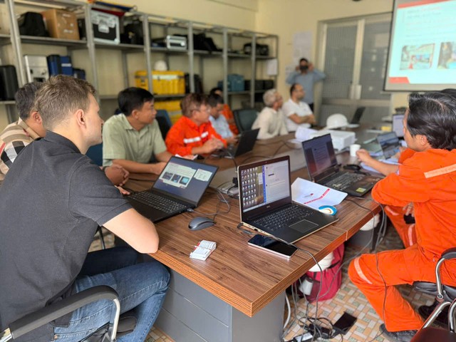 TMP nâng cao năng lực số trong công tác thí nghiệm máy biến áp- Ảnh 1. TMP nâng cao năng lực số trong công tác thí nghiệm máy biến áp- Ảnh 1.