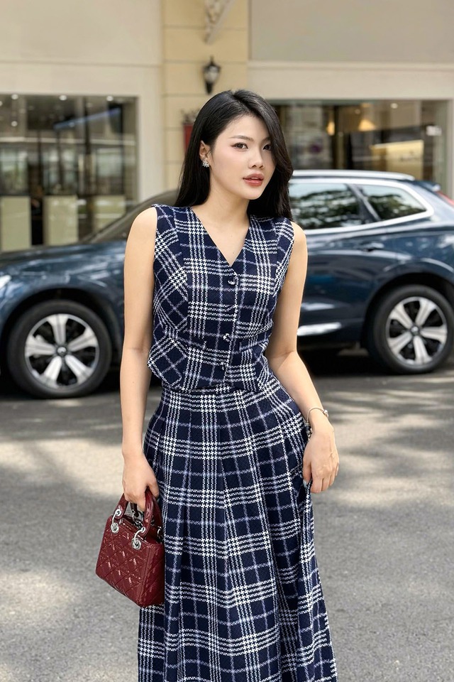 ‘Biến hình’ với vẻ ngoài cá tính và ấn tượng với áo gile - Ảnh 6.