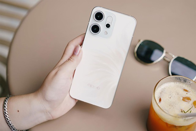 Top 5 điện thoại đáng mua năm 2025: Thời thượng mà đủ thông minh cho giới trẻ - Ảnh 6.