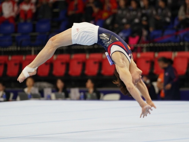 SEA Games 33 chiều nay: Điền kinh Việt Nam đoạt lại HCV từ tay Malaysia - Ảnh 3.