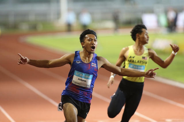Thần đồng điền kinh Thái Lan đi vào lịch sử SEA Games- Ảnh 2. Thần đồng điền kinh Thái Lan đi vào lịch sử SEA Games- Ảnh 2.