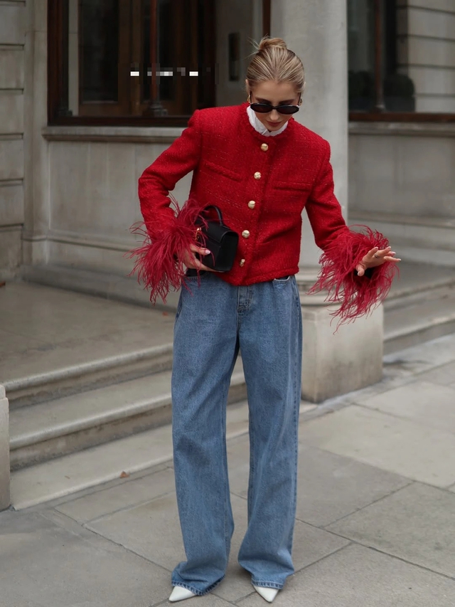 Không thể rời mắt với các bản phối từ quần jeans và áo tweed- Ảnh 6. Không thể rời mắt với các bản phối từ quần jeans và áo tweed- Ảnh 6.