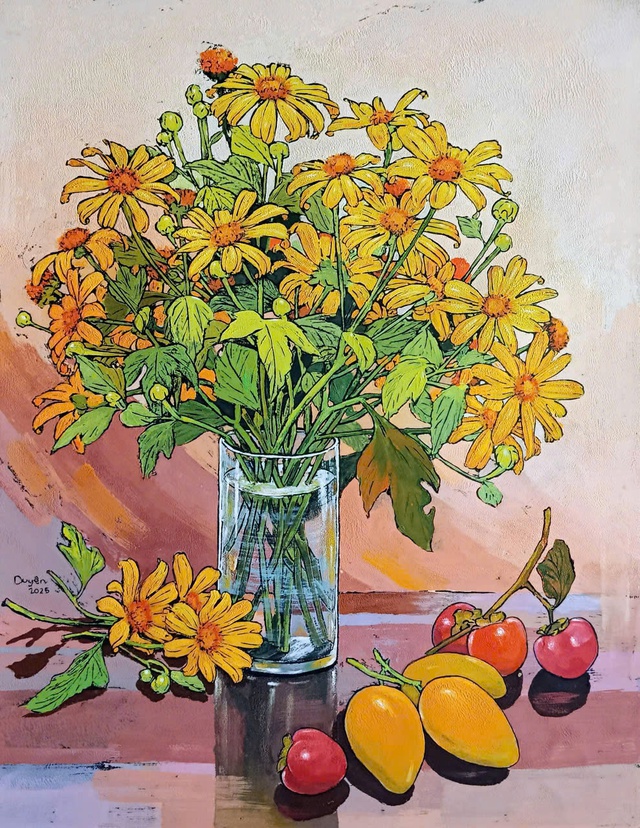 'Hoa xuống phố', những mùa hoa rất khẽ từ ký ức của ba hương sắc Tây Nguyên - Ảnh 2.