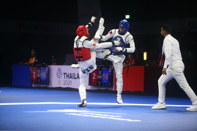 Nguyễn Hồng Trọng: Đánh bại tượng đài SEA Games, đoạt HCV thứ 2 cho taekwondo Việt Nam- Ảnh 2. Nguyễn Hồng Trọng: Đánh bại tượng đài SEA Games, đoạt HCV thứ 2 cho taekwondo Việt Nam- Ảnh 2.