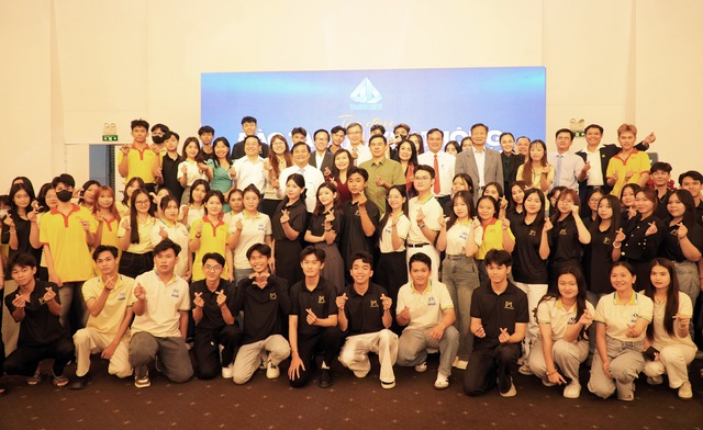 - Ảnh 1. - Ảnh 1.