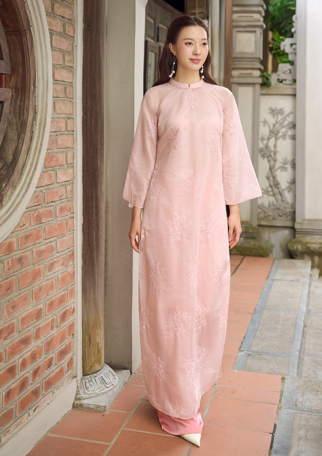 5 gam màu áo dài không thể thiếu mùa tết 2026 - Ảnh 11.