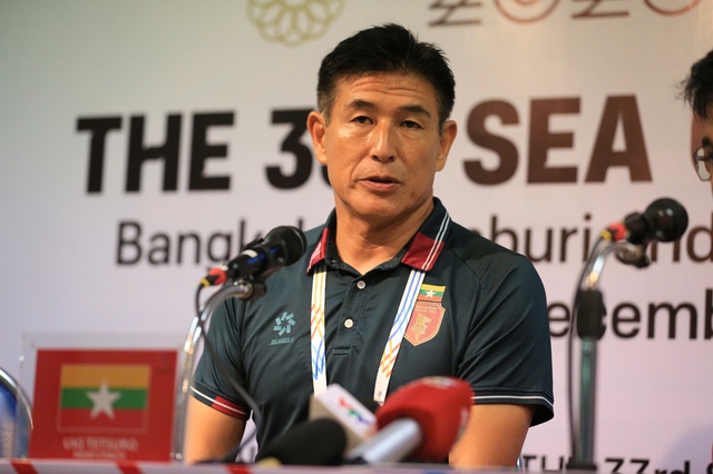 HLV Mai Đức Chung tiết lộ bí quyết ‘lách qua cửa hẹp’ vào bán kết, HLV Myanmar xin lỗi vì thua Việt Nam- Ảnh 7. HLV Mai Đức Chung tiết lộ bí quyết ‘lách qua cửa hẹp’ vào bán kết, HLV Myanmar xin lỗi vì thua Việt Nam - Ảnh 9.