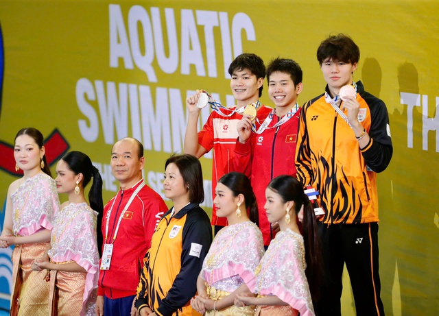 Kình ngư Malaysia xúc động ca ngợi chị em Ánh Viên - Quang Thuấn: Thật tuyệt vời!- Ảnh 4.