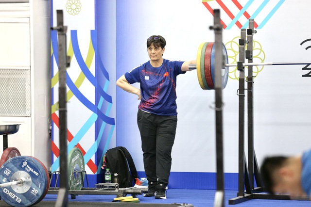 Cử tạ Việt Nam ‘bung lụa’ hôm nay: Săn vàng trong thế khó, chỉ tiêu cực bất ngờ- Ảnh 3.