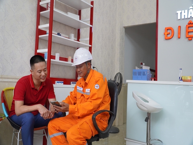 ‘Chốt’ tháng 11, EVNNPC có sản lượng điện tăng vọt, đóng điện vượt kế hoạch - Ảnh 3.