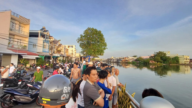 Phát hiện thi thể trôi trên sông Gành Hào- Ảnh 2.