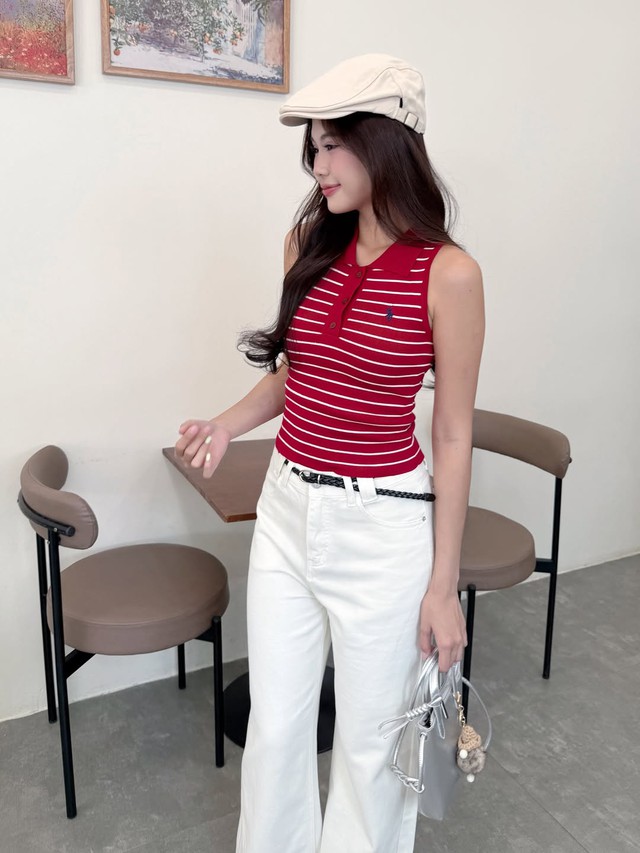 Áo tank top ‘soán ngôi’ các kiểu áo cơ bản, khoe cá tính mạnh mẽ- Ảnh 2.