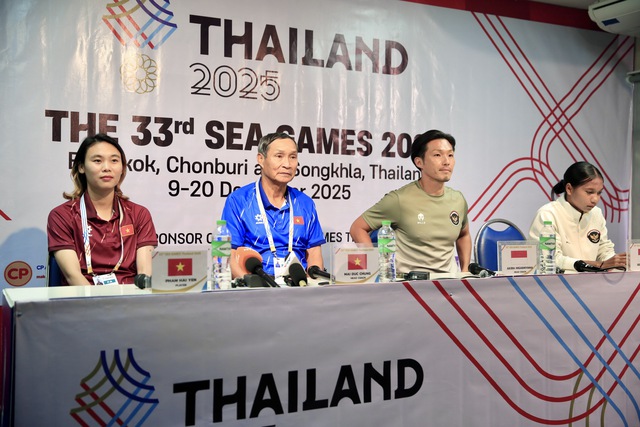 HLV Mai Đức Chung đấu trí khốc liệt HLV Nhật Bản, Việt Nam quyết đả bại Indonesia: Phải vào chung kết- Ảnh 1. HLV Mai Đức Chung đấu trí khốc liệt HLV Nhật Bản, Việt Nam quyết đả bại Indonesia: Phải vào chung kết- Ảnh 1.