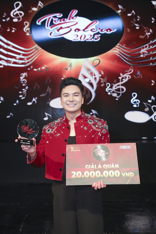 Cựu tiếp viên gây xúc động ở 'Tình bolero', nói về việc chuyển hướng sang ca hát - Ảnh 3.