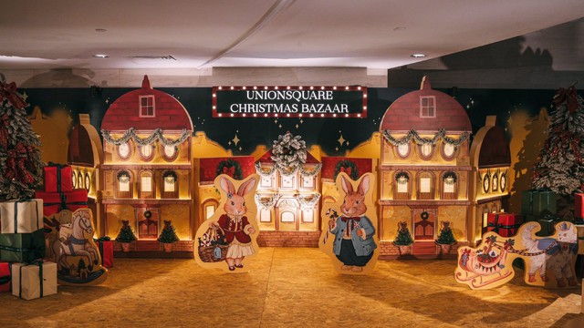 یک «دهکده کریسمس» خیره‌کننده درست در مرکز خرید - عکس ۳.