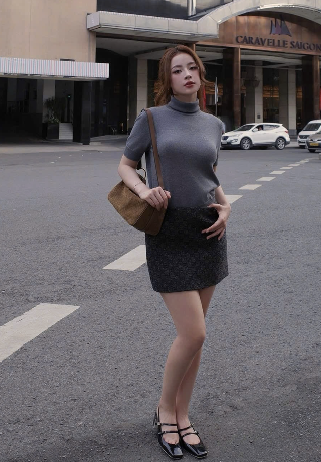 Chân váy ngắn tôn dáng giúp nàng thêm tự tin- Ảnh 3. Chân váy ngắn tôn dáng giúp nàng thêm tự tin- Ảnh 3.