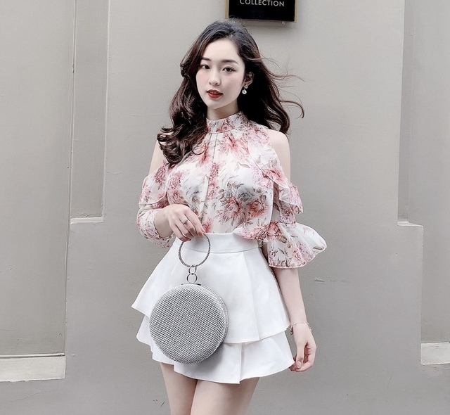 Áo khoét vai tôn đôi vai nhỏ nhắn cho người mặc- Ảnh 8. Áo khoét vai tôn đôi vai nhỏ nhắn cho người mặc- Ảnh 8.