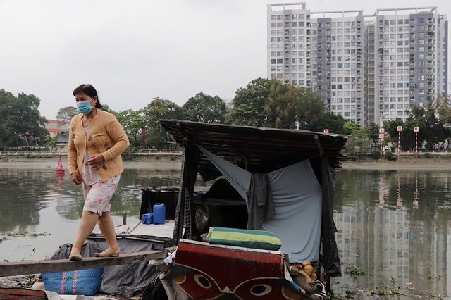 Những mùa tết trên ghe và cuộc sống bên Kênh Tẻ - Ảnh 2. Những mùa tết trên ghe và cuộc sống bên Kênh Tẻ - Ảnh 2.