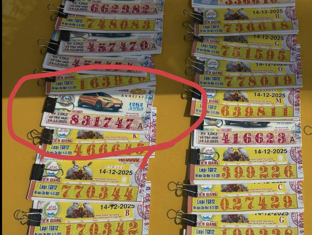 TP.HCM: 28 tỉ trúng độc đắc xổ số miền Nam ngày 14 tháng 12 đài Kiên Giang- Ảnh 1. TP.HCM: 28 tỉ trúng độc đắc xổ số miền Nam ngày 14 tháng 12 đài Kiên Giang- Ảnh 1.