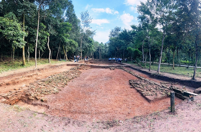 Diện mạo "con đường thiêng" độc nhất dẫn vào thánh địa Mỹ Sơn Diện mạo 'con đường thiêng' độc nhất dẫn vào thánh địa Mỹ Sơn- Ảnh 2.