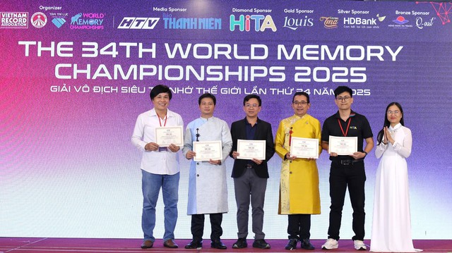 Nhiếp ảnh gia Trịnh Minh Triết 'kể chuyện' Siêu trí nhớ thế giới bằng... cảm xúc - Ảnh 6.