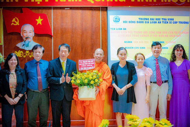 Vị sư Khmer đầu tiên ở miền Tây nhận bằng tiến sĩ - Ảnh 4.