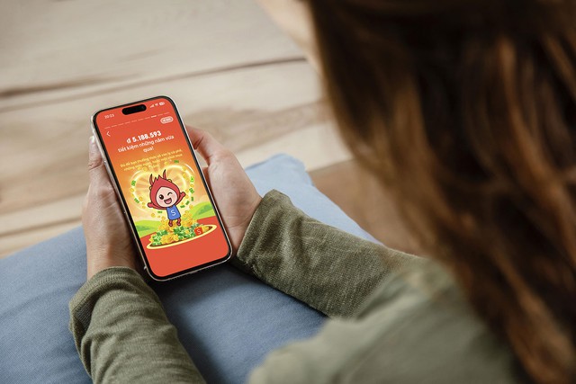 Người ti&ecirc;u d&ugrave;ng Việt nh&igrave;n lại h&agrave;nh tr&igrave;nh mua sắm trực tuyến c&ugrave;ng Shopee - Ảnh 3.