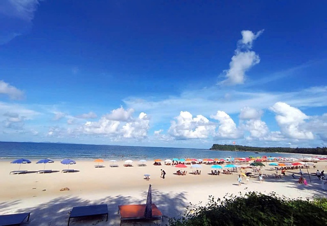 Quảng Ninh bứt phá du lịch biển đảo- Ảnh 3. Quảng Ninh bứt phá du lịch biển đảo- Ảnh 3.