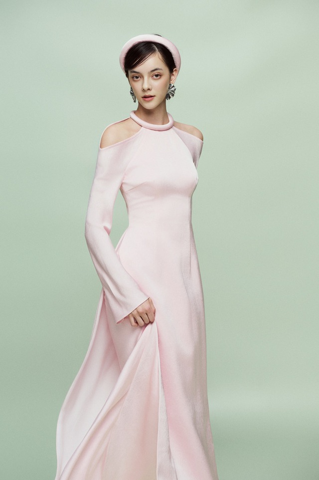 Áo dài cách tân là phong cách của phụ nữ hiện đại Áo dài cách tân là phong cách của phụ nữ hiện đại - Ảnh 3.