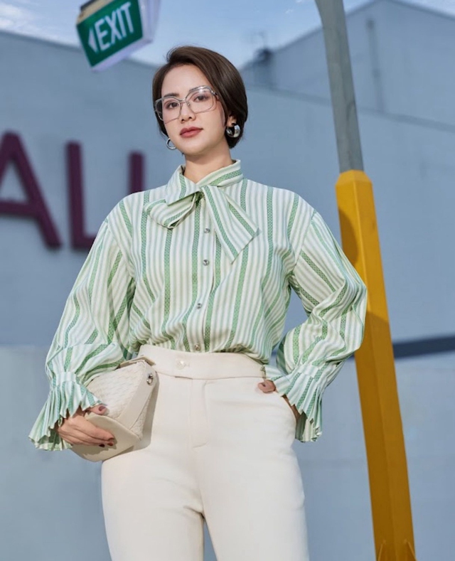 Sơ mi công sở và những phong cách mới mẻ từ văn phòng đến đường phố- Ảnh 6.