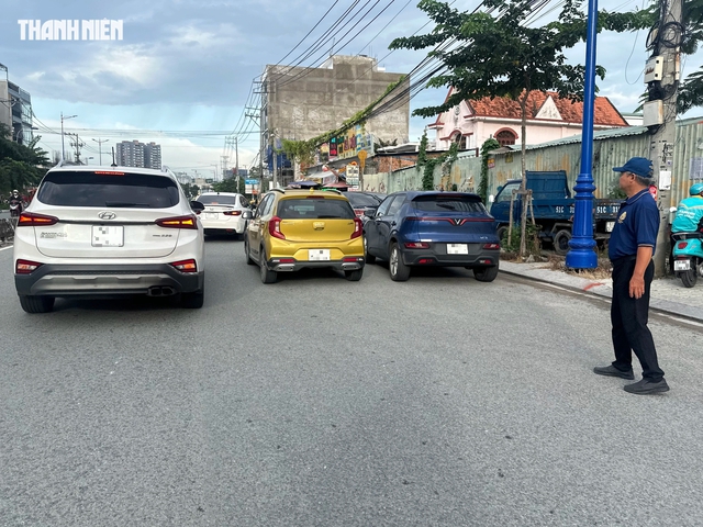 Dừng đ&oacute;n, trả kh&aacute;ch thế n&agrave;o để kh&ocirc;ng bị camera phạt nguội AI &lsquo;bắt&rsquo; lỗi? - Ảnh 1.