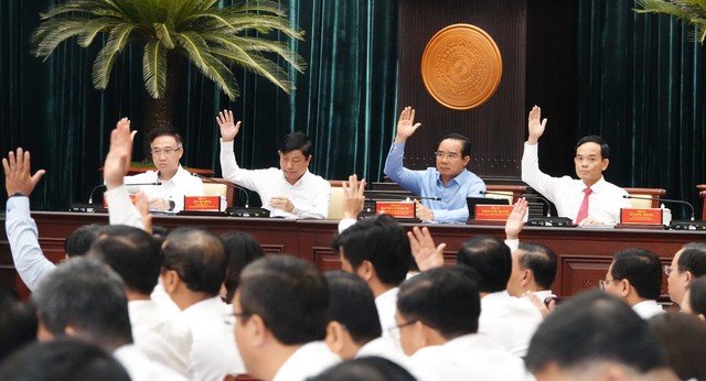 TP.HCM 'giao kho&aacute;n' ủy vi&ecirc;n thường vụ theo d&otilde;i dự &aacute;n trọng điểm- Ảnh 2.
