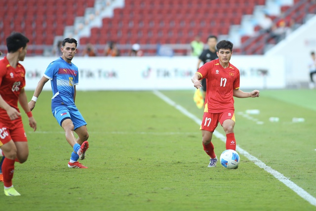 Người hùng U.23 Việt Nam: Nén đau để tỏa sáng, lời động viên của thầy Kim quý như vàng- Ảnh 3. Người hùng U.23 Việt Nam: Nén đau để tỏa sáng, lời động viên của thầy Kim quý như vàng- Ảnh 3.