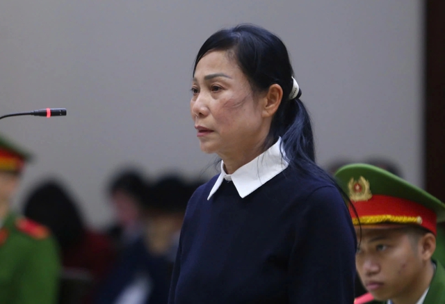 B&agrave; Ho&agrave;ng Thị Th&uacute;y Lan xin giảm &aacute;n v&igrave; 'ho&agrave;n cảnh gia đ&igrave;nh rất kh&oacute; khăn'- Ảnh 1.