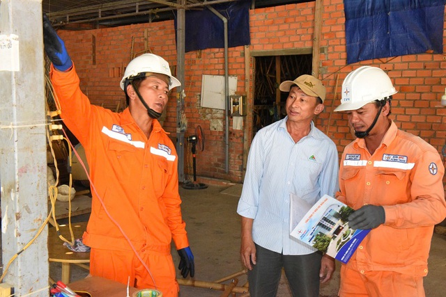 PC Lâm Đồng triển khai nhiều hoạt động tri ân khách hàng năm 2025- Ảnh 3. PC Lâm Đồng triển khai nhiều hoạt động tri ân khách hàng năm 2025- Ảnh 3.