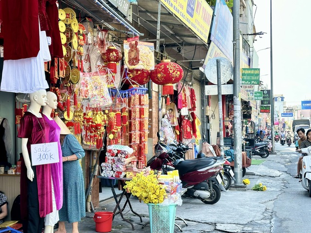 Hộ kinh doanh phải k&ecirc; khai số t&agrave;i khoản như doanh nghiệp: Cần c&oacute; cơ chế thực thi tương ứng- Ảnh 1.