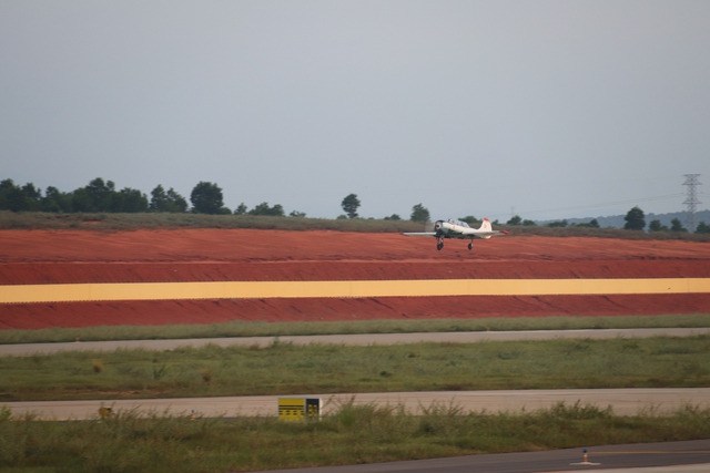 Lâm Đồng chấp thuận chủ trương đầu tư hạng mục dân dụng sân bay Phan Thiết - Ảnh 1.