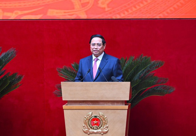 Thủ tướng Phạm Minh Chính yêu cầu lực lượng công an đổi mới và chuyên nghiệp hơn trong 2026 - Ảnh 1. Thủ tướng Phạm Minh Chính yêu cầu lực lượng công an đổi mới và chuyên nghiệp hơn trong 2026 - Ảnh 1.