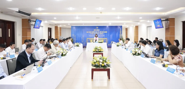 Bỏ hội đồng trường, Hội đồng ĐH Quốc gia TP.HCM họp kỳ cuối cùng - Ảnh 1.