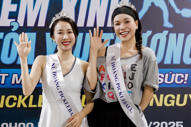 Diễn viên Huỳnh Hồng Loan nói lý do sống kín tiếng - Ảnh 2.