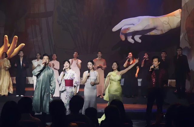 
Lệ Quy&ecirc;n, Uy&ecirc;n Linh... h&aacute;t trong đ&ecirc;m nhạc Trịnh C&ocirc;ng Sơn, g&acirc;y quỹ hơn 1 tỉ đồng- Ảnh 6.