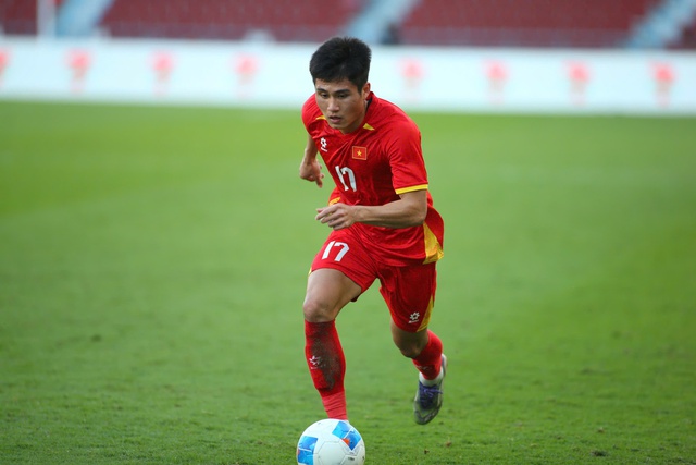 Người hùng U.23 Việt Nam: Nén đau để tỏa sáng, lời động viên của thầy Kim quý như vàng- Ảnh 1. Người hùng U.23 Việt Nam: Nén đau để tỏa sáng, lời động viên của thầy Kim quý như vàng- Ảnh 1.